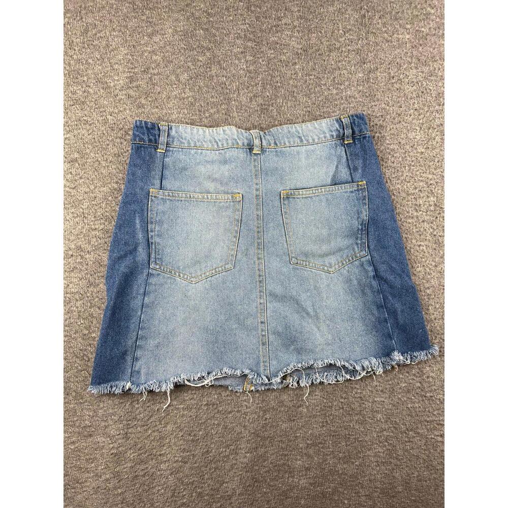 Altar'd State Two-Tone Denim Mini Skirt with Frayed‎ Hem Size Small - Picture 6 of 6